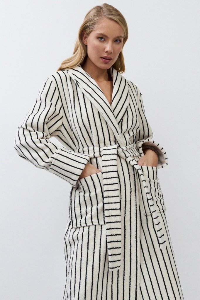 sku: LANA | Brand: Aruelle  | Size: XSmall Small Medium Large XLarge XXLarge  | Colors: Кремовый/Черный  | Бренды Aruelle | Домашняя одежда Халаты | Title: Халат LANA