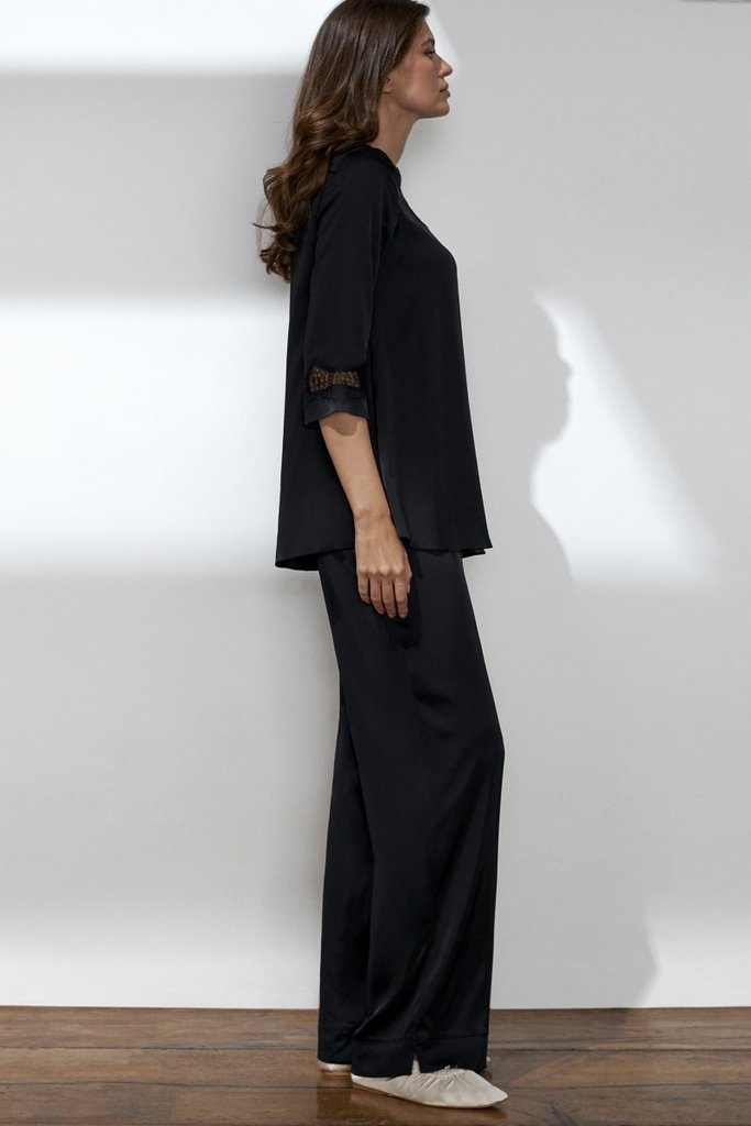 sku: 62118-2 | Brand: Laete  | Size: 52 54 44 46 48 50  | Colors: Черный  | Бренды Laete | Домашняя одежда Пижамы | Title: Пижама с брюками