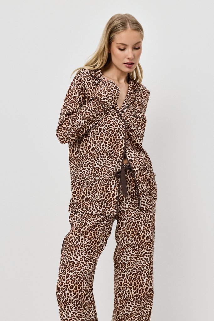 sku: LIOR | Brand: Aruelle  | Size: XSmall Small Medium Large XLarge XXLarge  | Colors: Леопард  | Бренды Aruelle | Домашняя одежда Пижамы | Title: Пижама с брюками LIOR