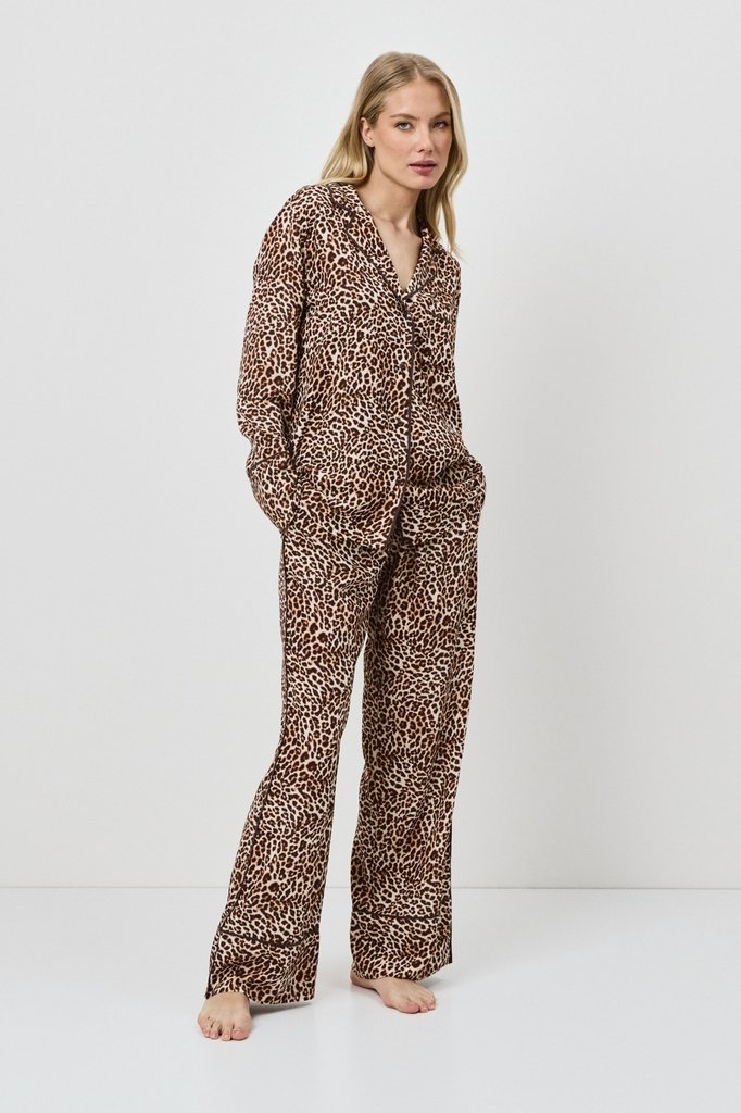 sku: LIOR | Brand: Aruelle  | Size: XSmall Small Medium Large XLarge XXLarge  | Colors: Леопард  | Бренды Aruelle | Домашняя одежда Пижамы | Title: Пижама с брюками LIOR