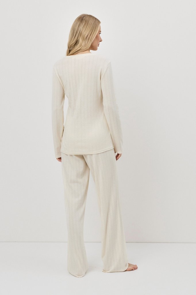 sku: CAMBRIA | Brand: Aruelle  | Size: XSmall Small Medium Large XLarge XXLarge  | Colors: Экрю  | Бренды Aruelle | Домашняя одежда Костюмы | Title: Комплект с брюками CAMBRIA