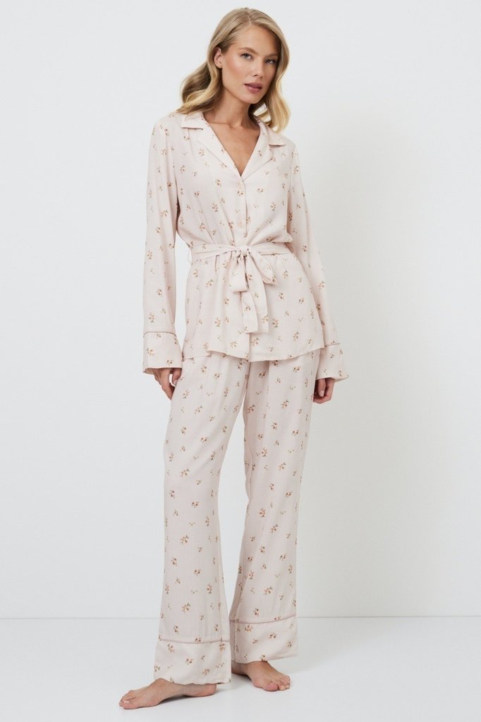 sku: FREESIA | Brand: Aruelle  | Size: XSmall Small Medium Large XLarge XXLarge  | Colors: Пудровый  | Бренды Aruelle | Домашняя одежда Пижамы | Title: Пижама с брюками FREESIA