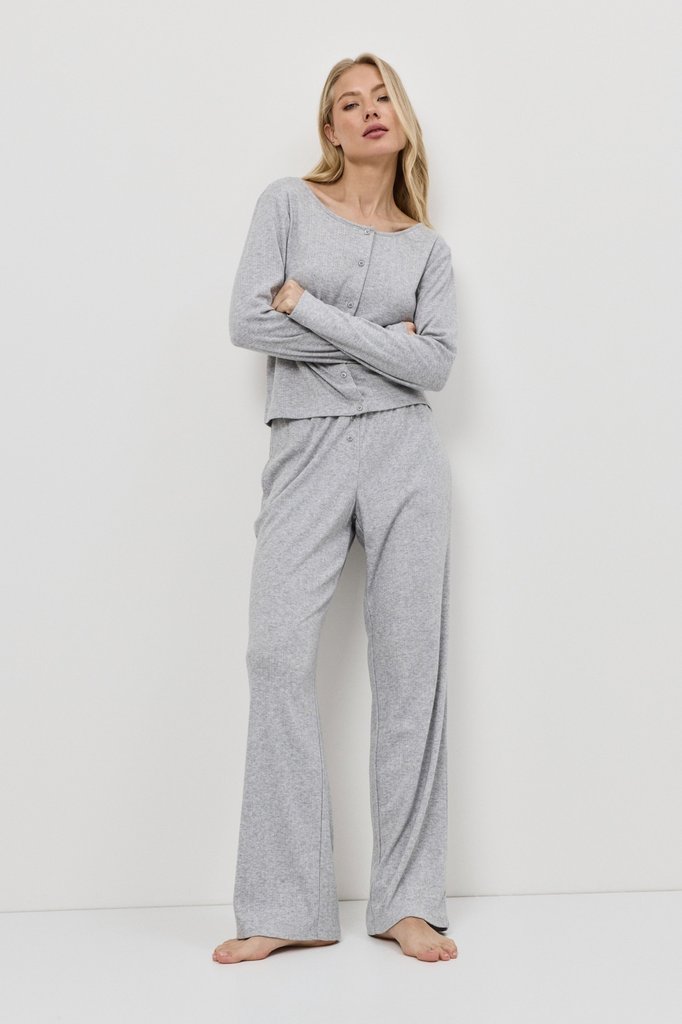 sku: NEVE | Brand: Aruelle  | Size: XSmall Small Medium Large XLarge XXLarge  | Colors: Светло-серый  | Бренды Aruelle | Домашняя одежда Костюмы | Title: Комплект с брюками NEVE