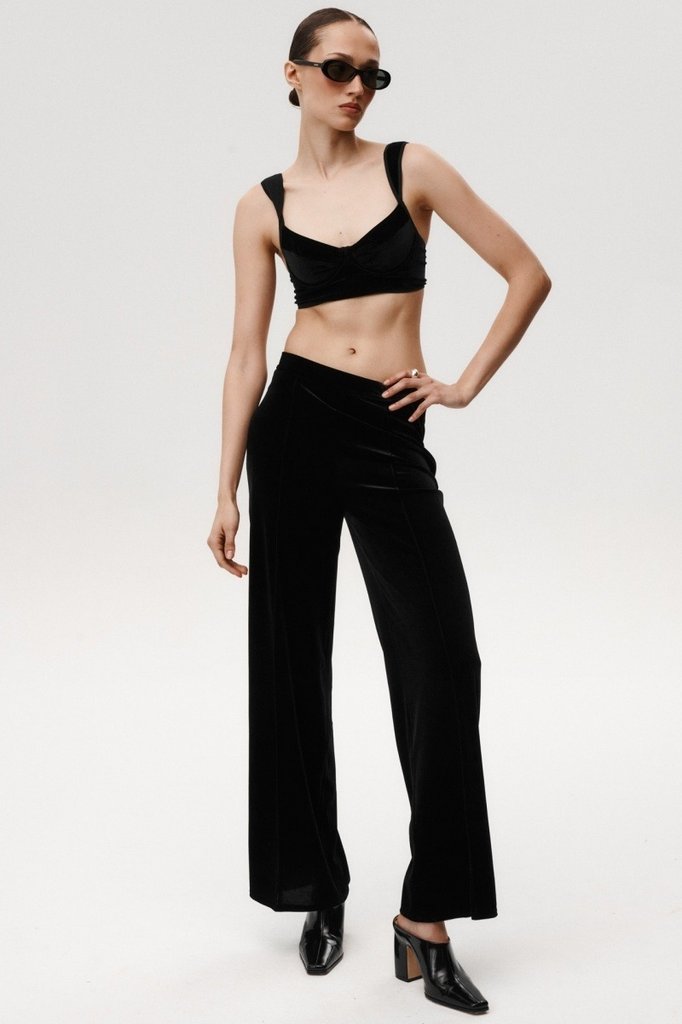 sku: 464 | Brand: Undress Code  | Size: Small Medium Large  | Colors: Черный  | Бренды Undress Code | Бюстгальтер Нижнее белье Топ | Title: Топ STRONG ATTITUDE