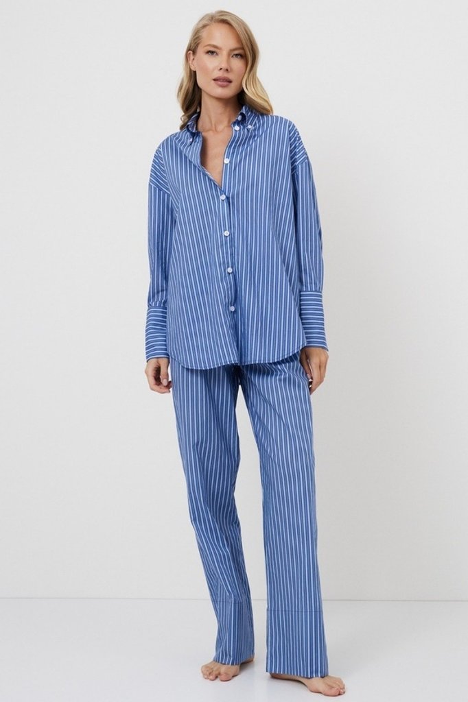 sku: LAVINIA | Brand: Aruelle  | Size: Small Medium Large XLarge XXLarge  | Colors: Синий  | Бренды Aruelle | Домашняя одежда Костюмы | Title: Комплект с брюками LAVINIA SET