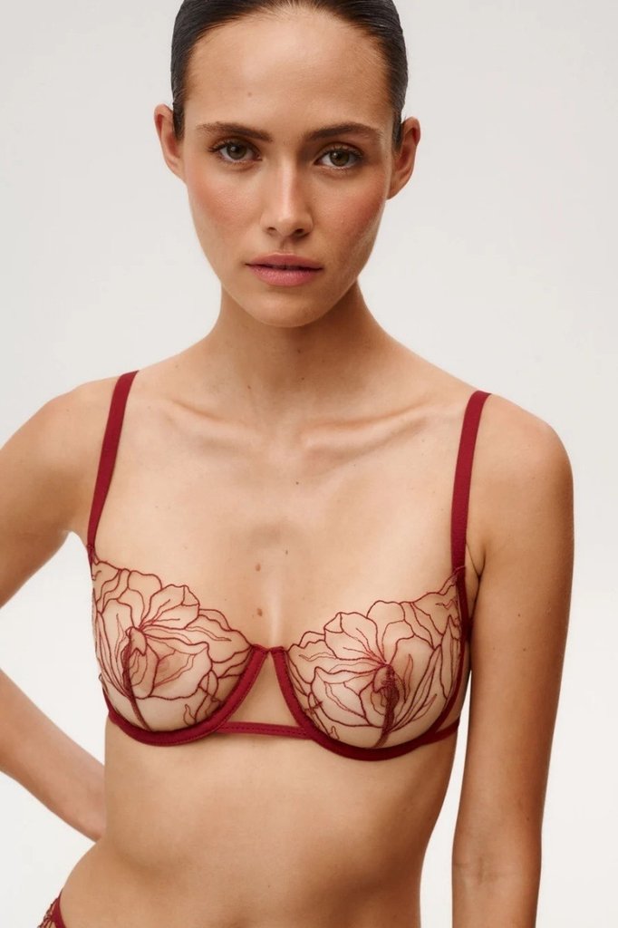 sku: 1036 | Brand: Undress Code  | Size: Small Medium Large  | Colors: Бордовый  | Бренды Undress Code | Бюстгальтер Нижнее белье Мягкая чашка | Title: Бюстгальтер WIDFLOWER