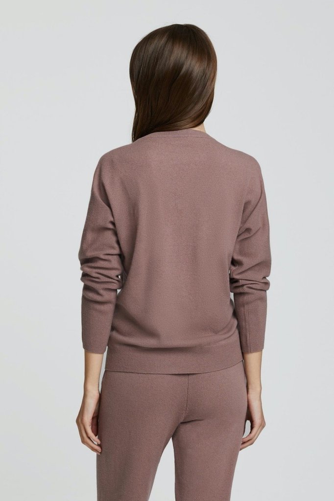 sku: W22-00CH0410 | Brand: Marc Andre  | Size: 36 38 40 42 44 46  | Colors: Коричневый  | Бренды Marc&Andre | Кашемир Брюки | Title: Брюки ENTWINED