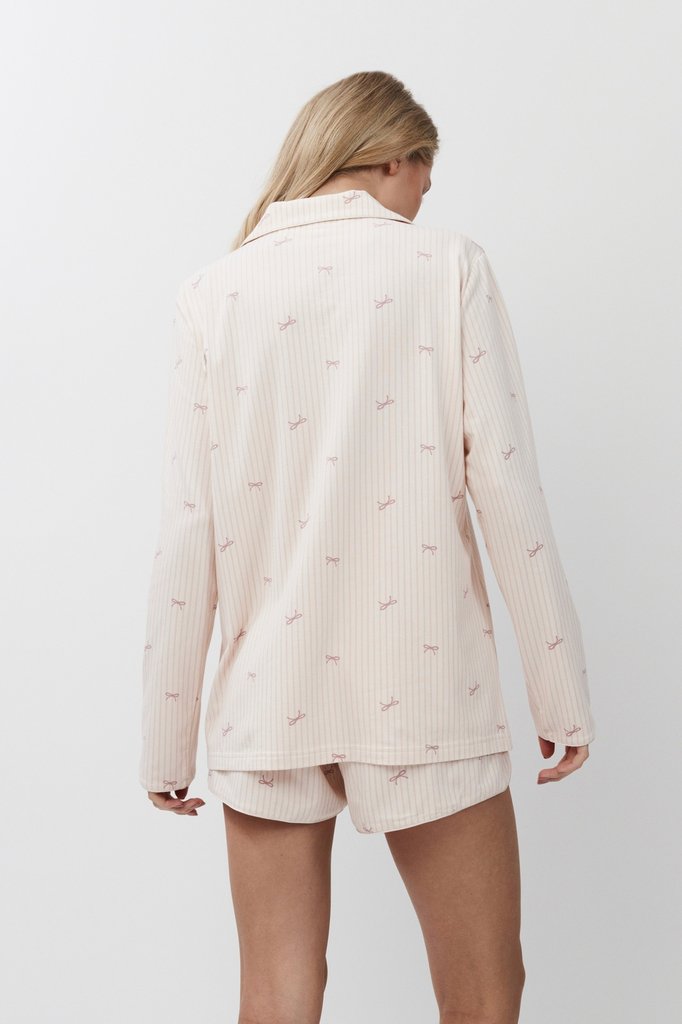 sku: YVETTE | Brand: Aruelle  | Size: XSmall Small Medium Large XLarge XXLarge  | Colors: Персиковый  | Бренды Aruelle | Домашняя одежда Пижамы | Title: Пижама с шортами YVETTE