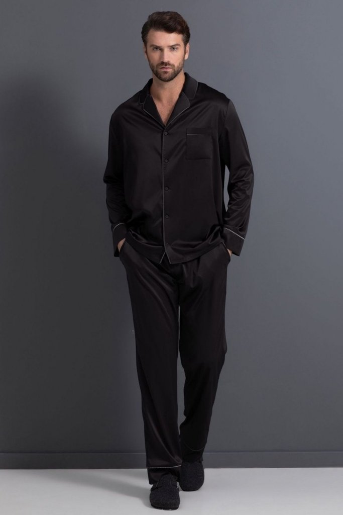 sku: 61890-1 | Brand: Laete  | Size: Medium Large XLarge XXLarge 3XL  | Colors: Черный  | Бренды Laete | Мужская коллекция Пижамы | Title: Пижама с брюками