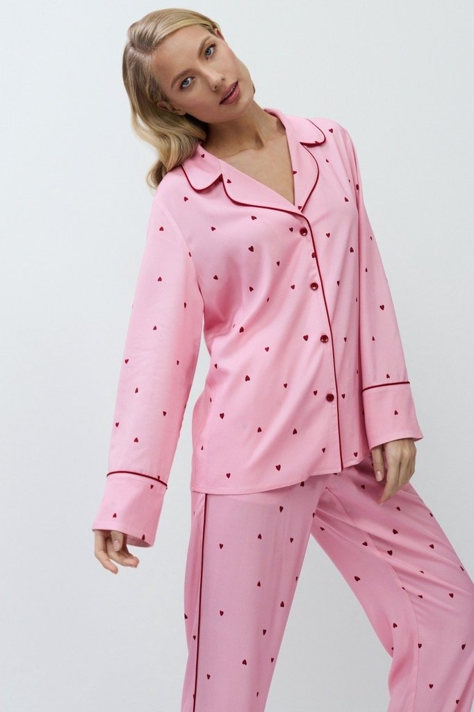 sku: CHERIE | Brand: Aruelle  | Size: XSmall Small Medium Large XLarge XXLarge  | Colors: Розовый  | Бренды Aruelle | Домашняя одежда Пижамы | Title: Пижама с брюками CHERIE