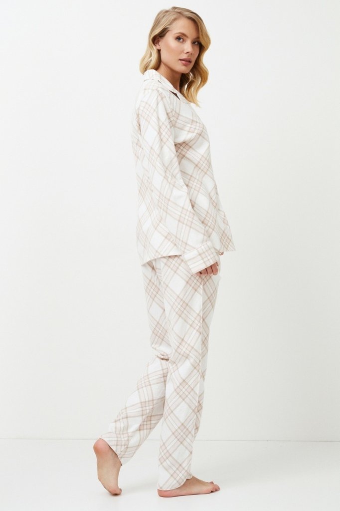 sku: CAMILLE | Brand: Aruelle  | Size: XSmall Small Medium Large XLarge XXLarge  | Colors: Бежевый/Молочный  | Бренды Aruelle | Домашняя одежда Пижамы | Title: Пижама с брюками CAMILLE