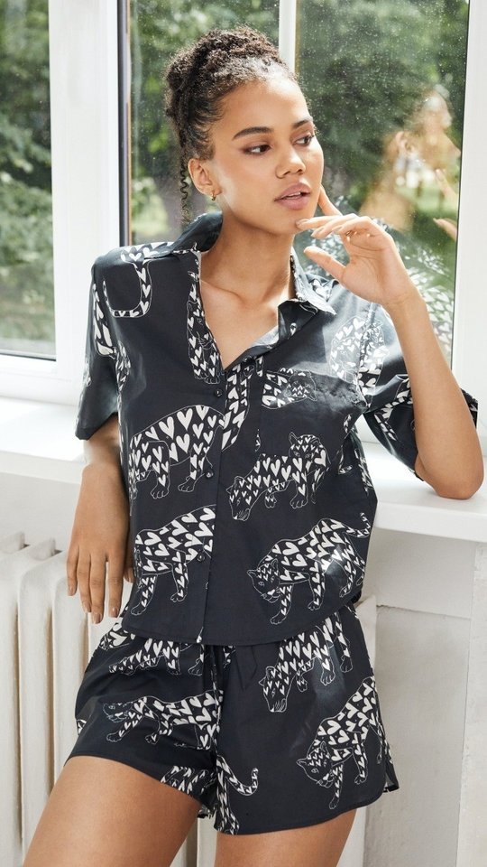 Пижама с шортами TAMISHA