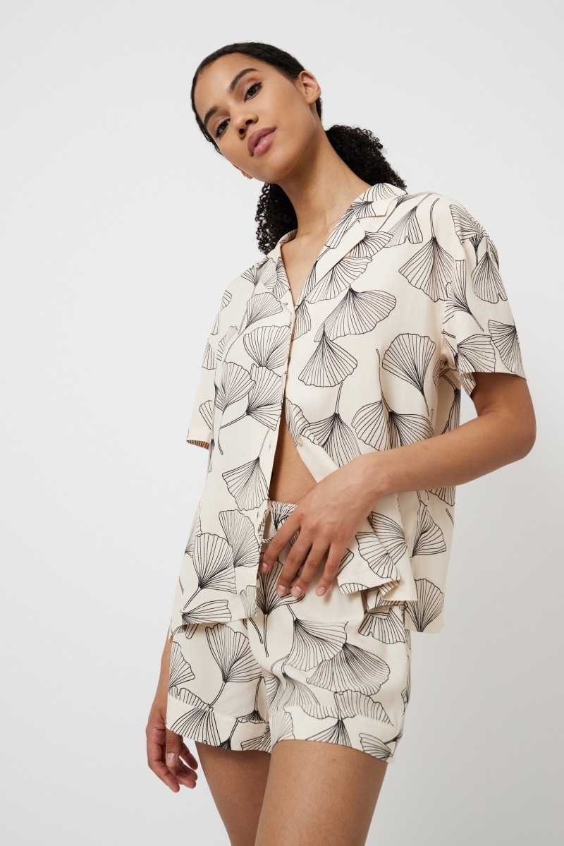 sku: SEASHELL | Brand: Aruelle  | Size: XSmall Small Medium Large XLarge XXLarge  | Colors: Экрю  | Бренды Aruelle | Домашняя одежда Пижамы | Title: Пижама с шортами SEASHELL