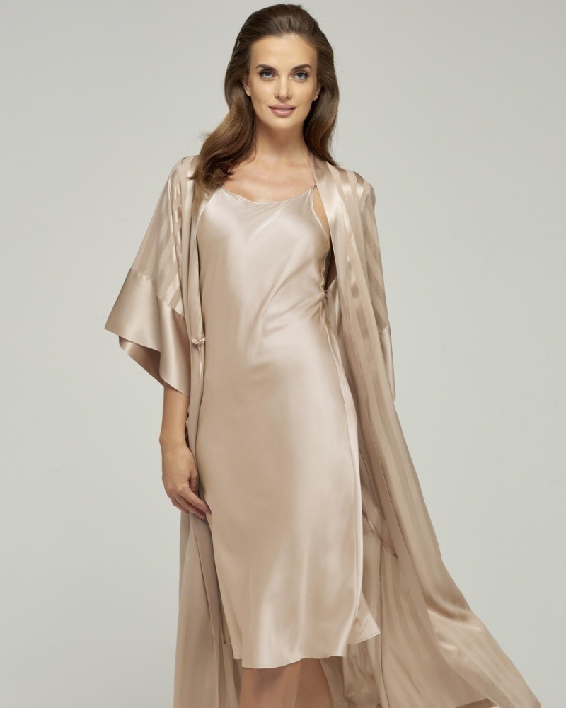 sku: W22-00SS201-L | Brand: Marc Andre  | Size: 36 38 40 42 44 46  | Colors: Золотистый  | Бренды Marc&Andre | Домашняя одежда Халаты | Title: Халат SILK STORY