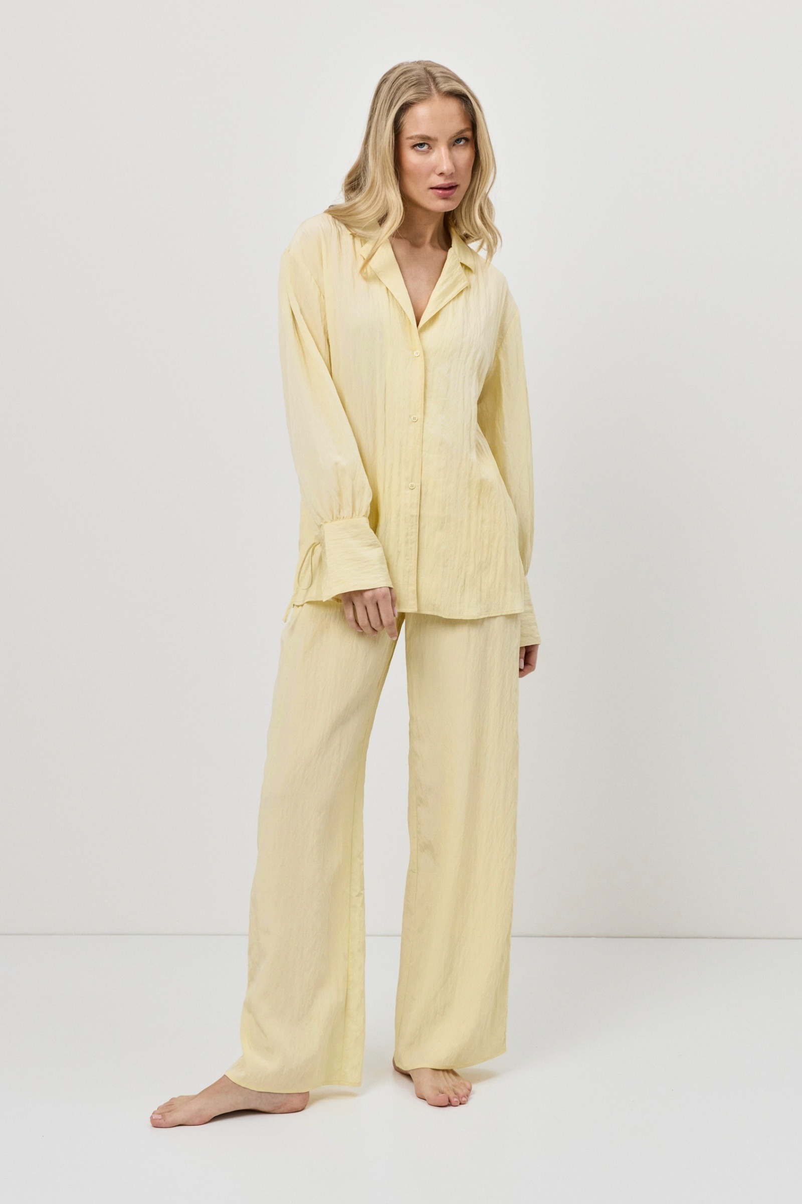 sku: SOLARA SET | Brand: Aruelle  | Size: XSmall Small Medium Large XLarge XXLarge  | Colors: Лимонный  | Бренды Aruelle | Домашняя одежда Костюмы | Title: Комплект с брюками SOLARA